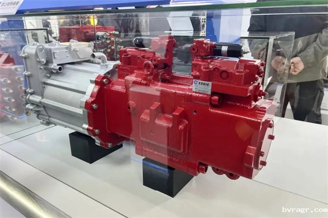 1732692758556075851.jpg 4.webp.jpg