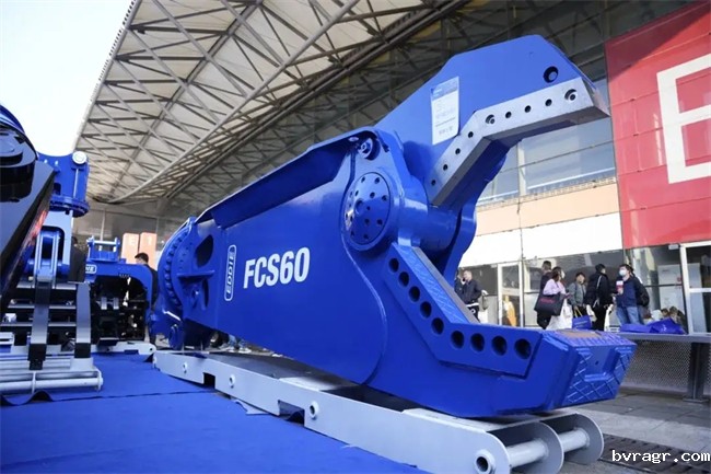 1732692768065018514.jpg 3.webp.jpg