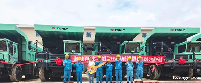 1752112456303059642.jpg 640.jpg